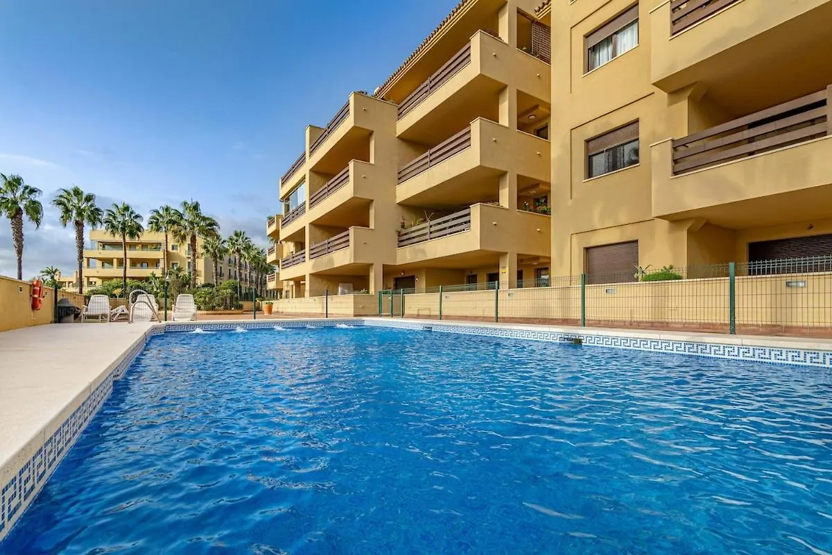 Apartment Tropical Sunset Paradise With Pool And Free Parking Sotogrande