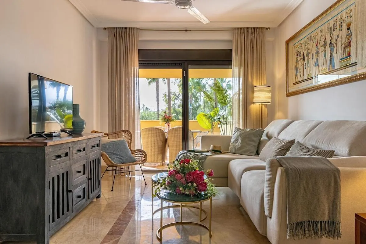 Tropical Sunset Paradise With Pool And Free Parking Sotogrande