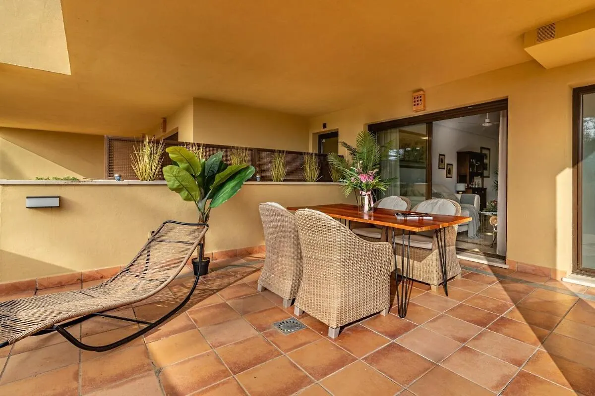Tropical Sunset Paradise With Pool And Free Parking Sotogrande